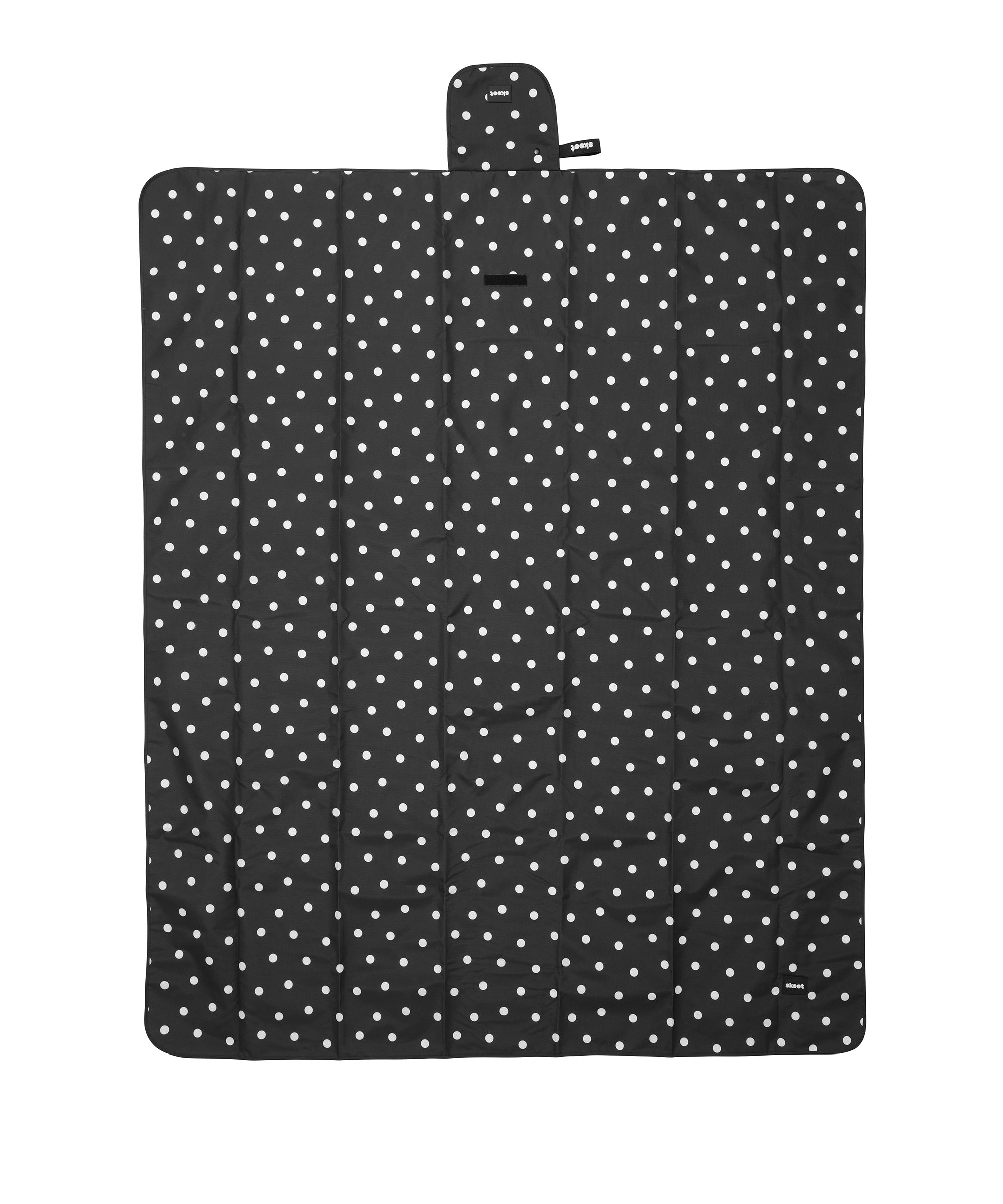 skoot polka dot picnic size mat laying flat