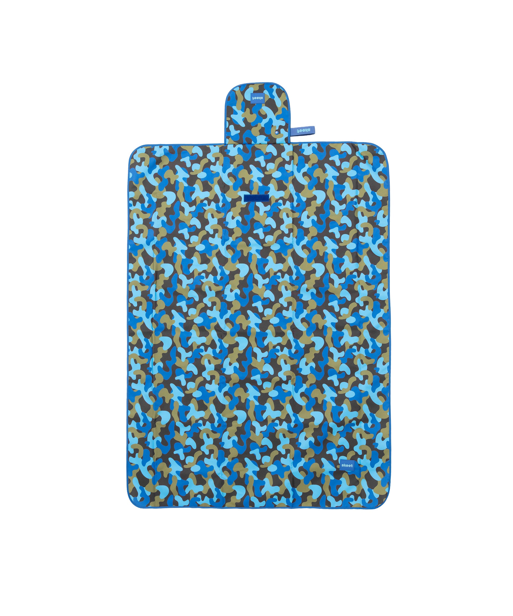 skoot blue camo snack size mat laying flat