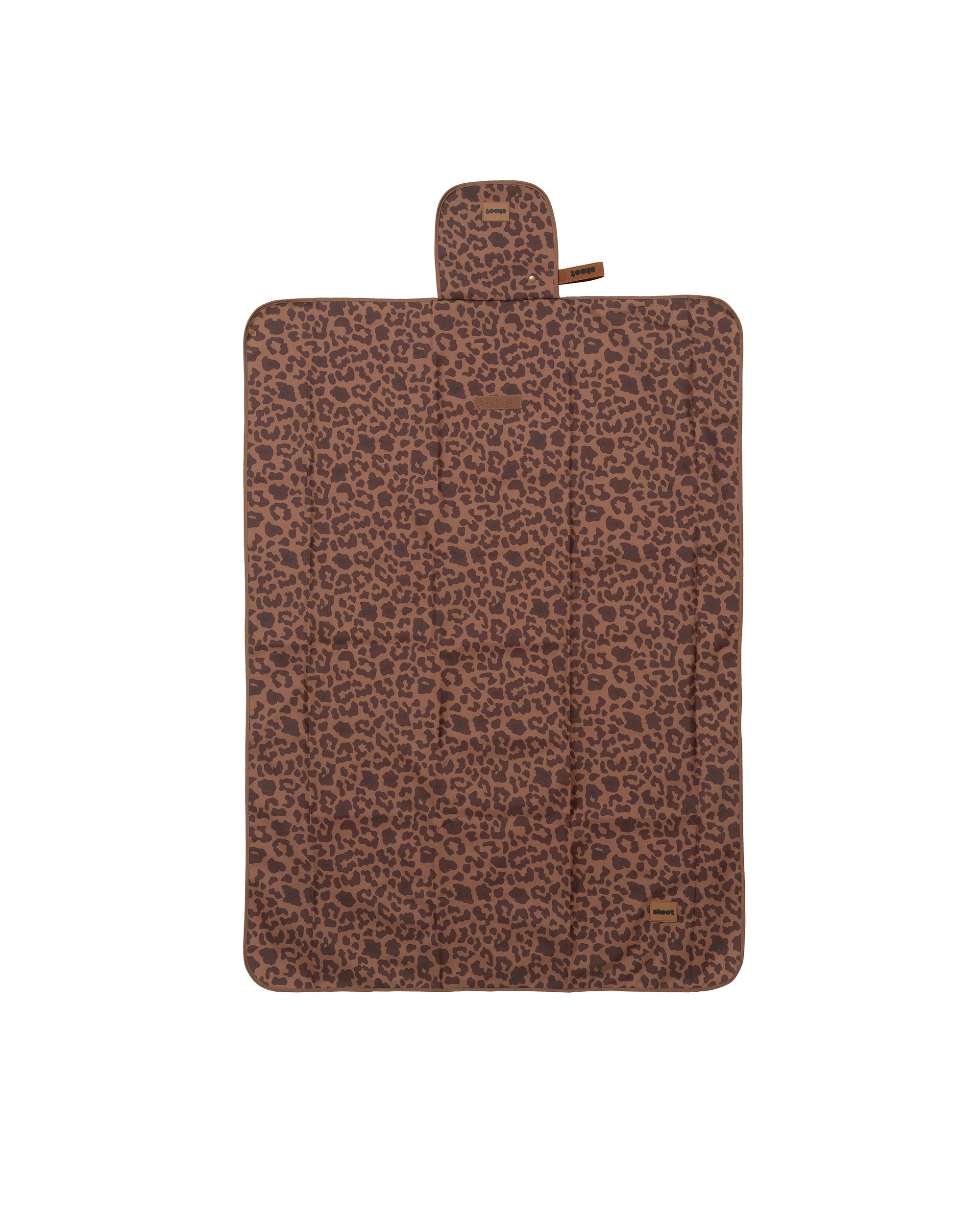 skoot leopard snack size mat laying flat