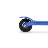 Skoot Jet Blue skootcase suitcase scooter black back wheel detail